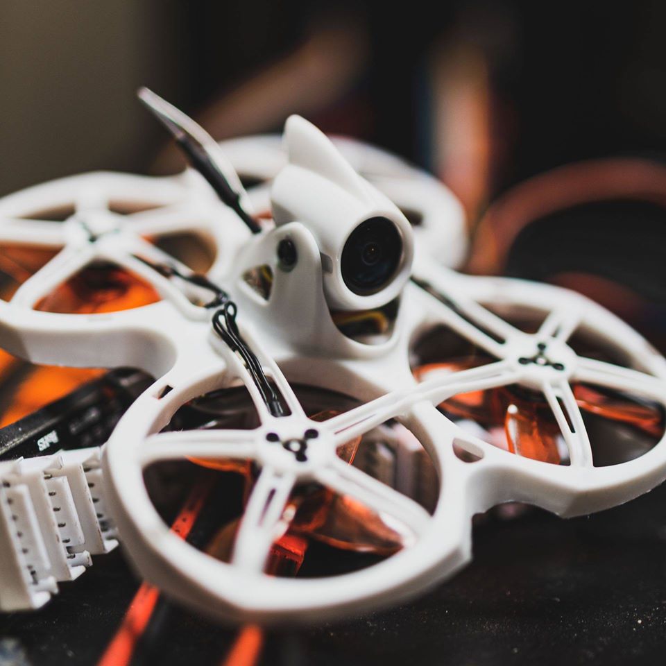 Emax Tinyhawk II 2 RTF FPV Rac - Drone Battery Balance Charger recension och pris